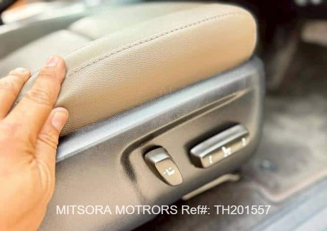 
								2015 Toyota Hilux full									