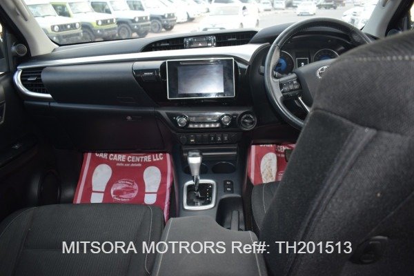 
								2015 Toyota Hilux full									