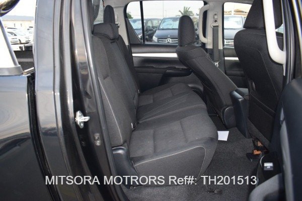 
								2015 Toyota Hilux full									