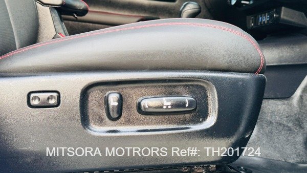 
								2017 Toyota Hilux full									