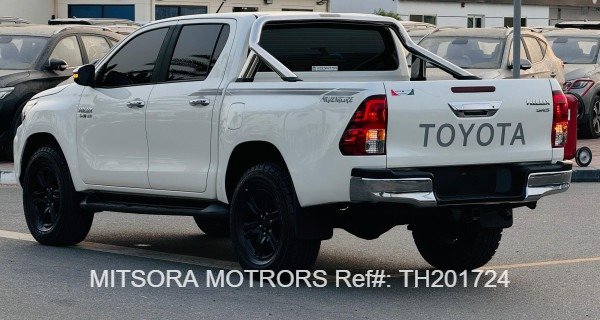 
								2017 Toyota Hilux full									