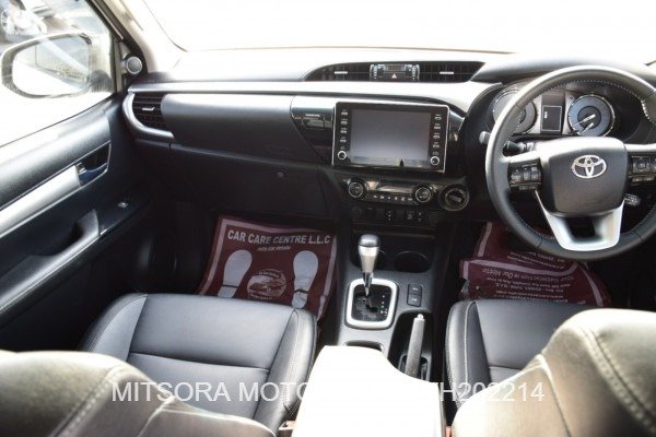 
								2022 TOYOTA HILUX full									