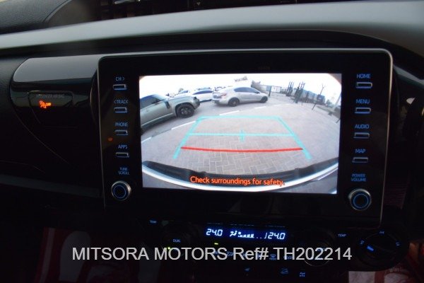 
								2022 TOYOTA HILUX full									