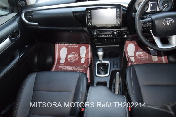 
								2022 TOYOTA HILUX full									