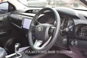 2022 TOYOTA HILUX