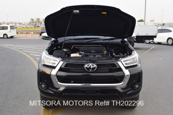 
								2022 TOYOTA HILUX full									