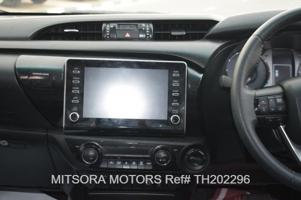 
								2022 TOYOTA HILUX full									