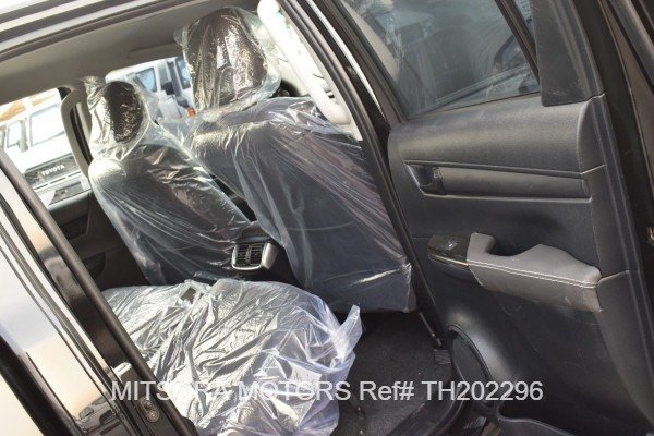 
								2022 TOYOTA HILUX full									