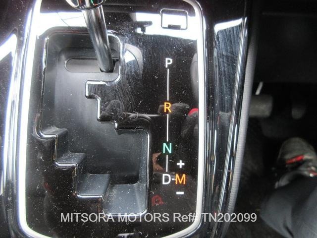 
								2020 TOYOTA NOAH full									