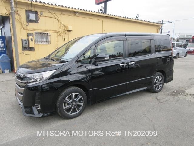 
								2020 TOYOTA NOAH full									