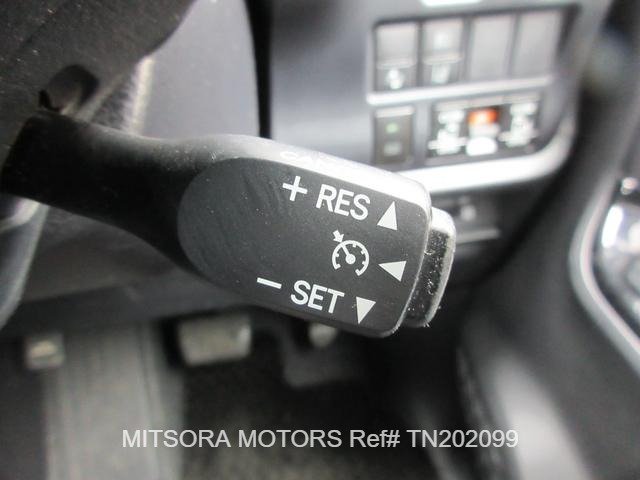 
								2020 TOYOTA NOAH full									