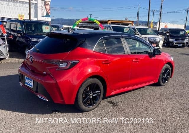 
								2021 TOYOTA COROLLA full									