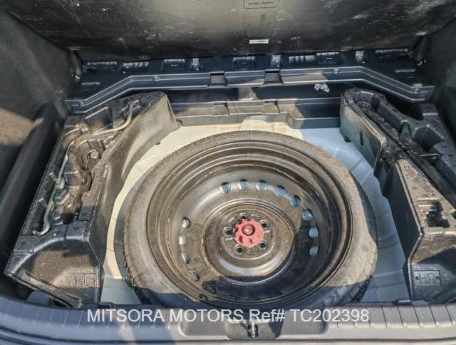 
								2023 TOYOTA COROLLA full									