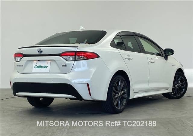 2021 TOYOTA COROLLA