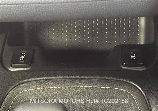 
								2021 TOYOTA COROLLA full									