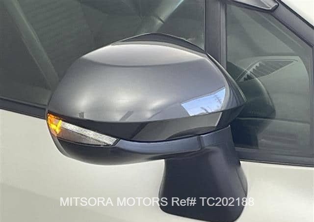 
								2021 TOYOTA COROLLA full									