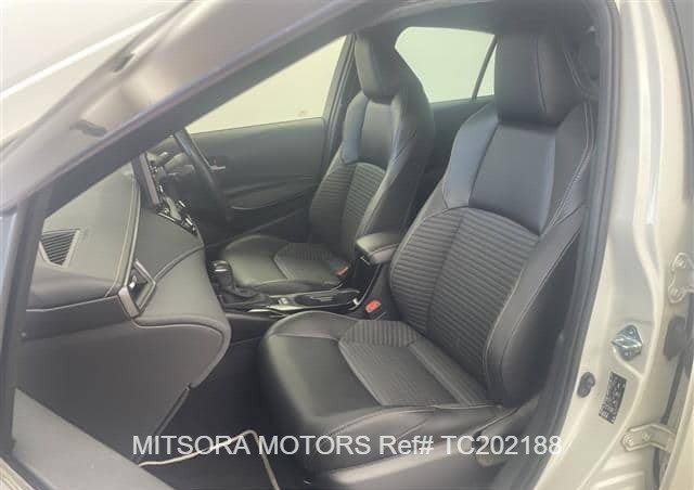 
								2021 TOYOTA COROLLA full									