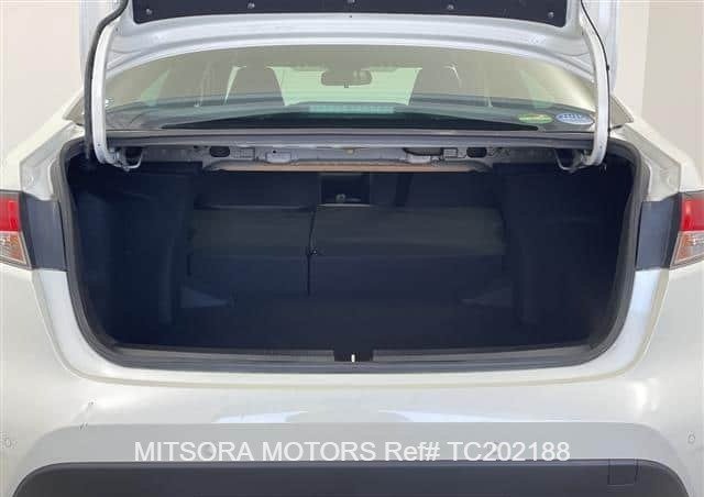 
								2021 TOYOTA COROLLA full									