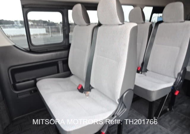 
								2016 TOYOTA HIACE full									