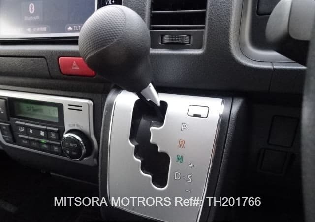 
								2016 TOYOTA HIACE full									