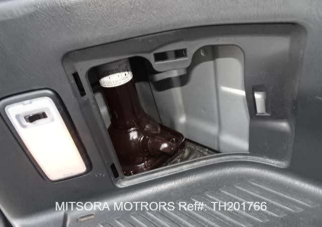 
								2016 TOYOTA HIACE full									