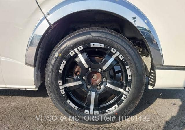 2014 TOYOTA HIACE COMMUTER