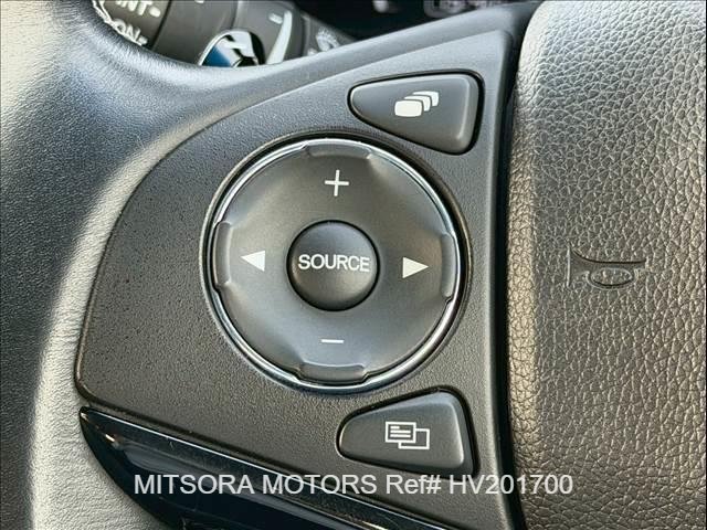 
								2017 HONDA VEZEL HYBRID Z full									