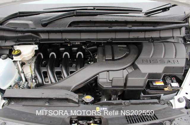 
								2025 NISSAN SERENA HIGHWAY STAR V full									