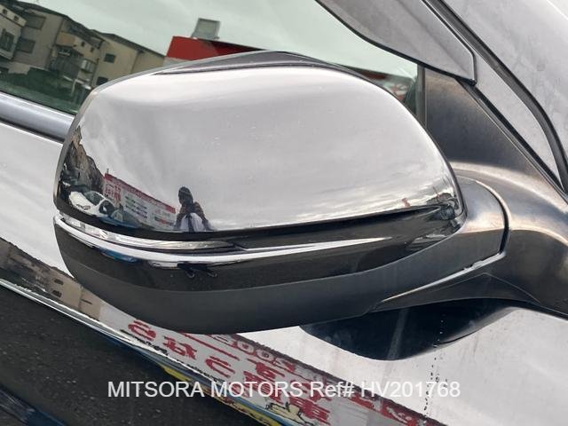 
								2017 HONDA VEZEL X HONDA SENSING full									