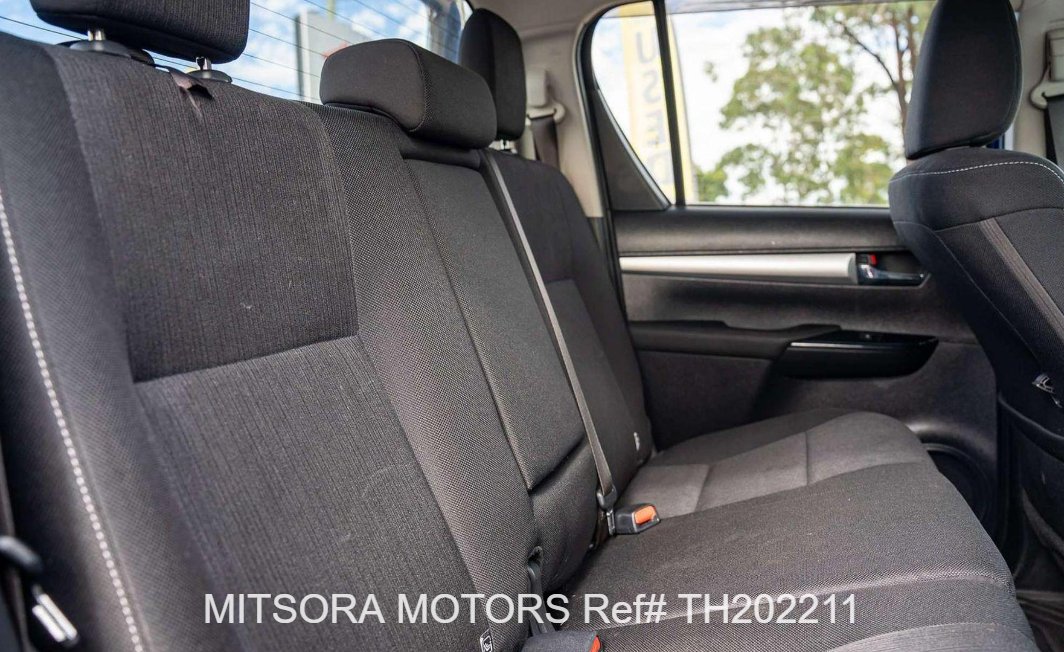 
								2022 TOYOTA HILUX full									