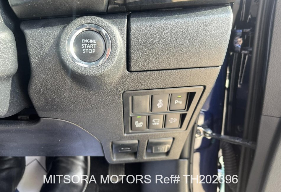 
								2023 TOYOTA HILUX ROGUE full									