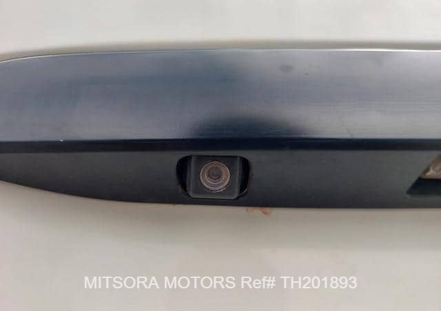 
								2018 TOYOTA HIACE WH full									