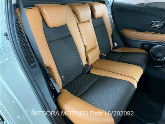 
								2020 HONDA VEZEL full									