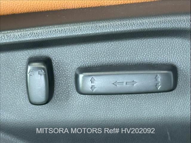 
								2020 HONDA VEZEL full									