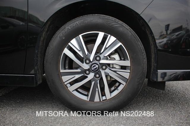 
								2024 NISSAN SERENA E-POWER HIGHWAY STAR V full									