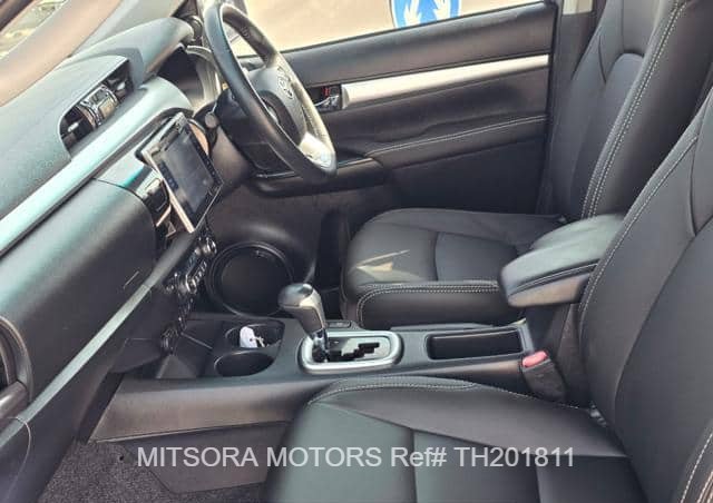 
								2018 TOYOTA HILUX full									