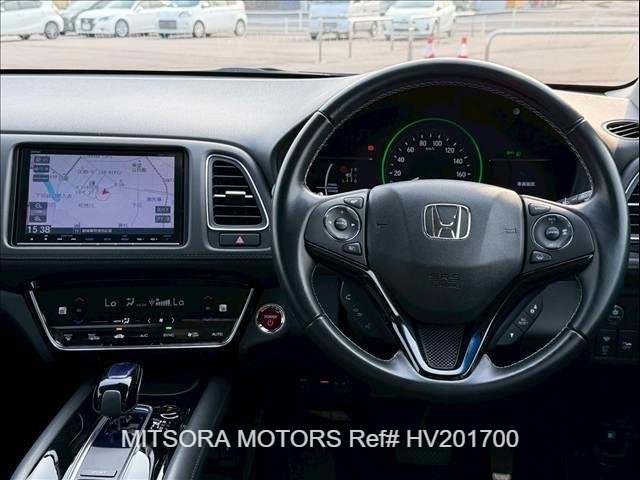 
								2017 HONDA VEZEL HYBRID Z full									
