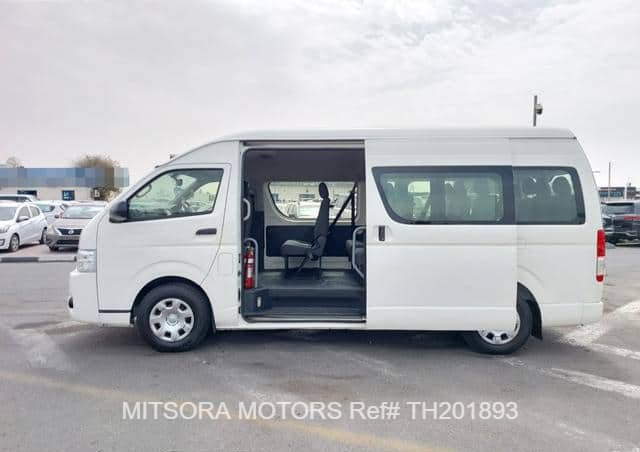 
								2018 TOYOTA HIACE WH full									
