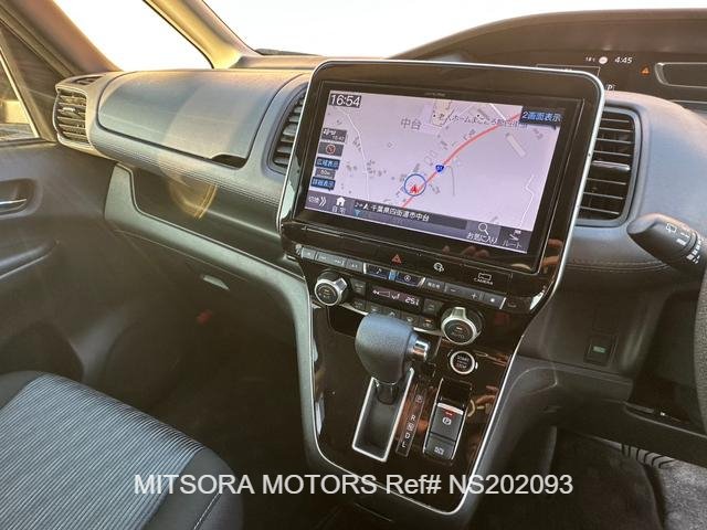 
								2020 NISSAN SERENA HIGHWAY STAR V full									