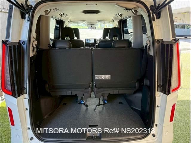 
								2023 NISSAN SERENA E-POWER HIGHWAY STAR V full									