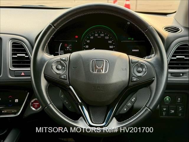 
								2017 HONDA VEZEL HYBRID Z full									