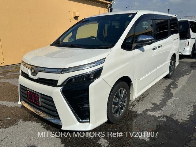2018 TOYOTA VOXY ZS KIRAMEKI