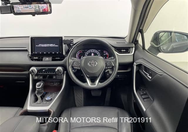 
								2017 HONDA VEZEL X HONDA SENSING full									