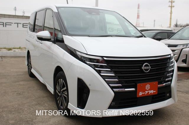 
								2025 NISSAN SERENA HIGHWAY STAR V full									