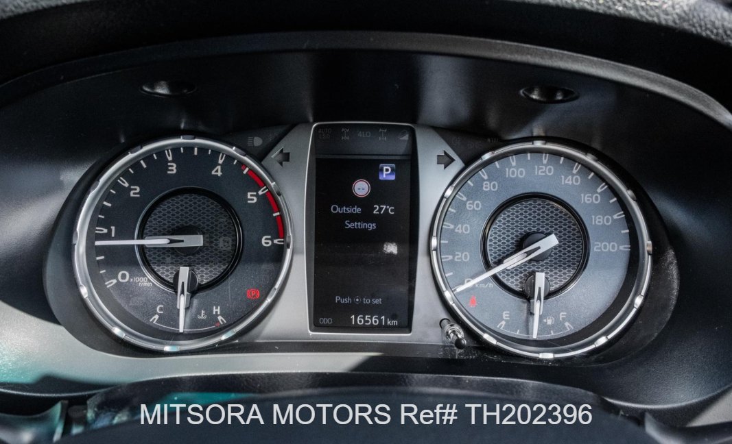 
								2023 TOYOTA HILUX ROGUE full									