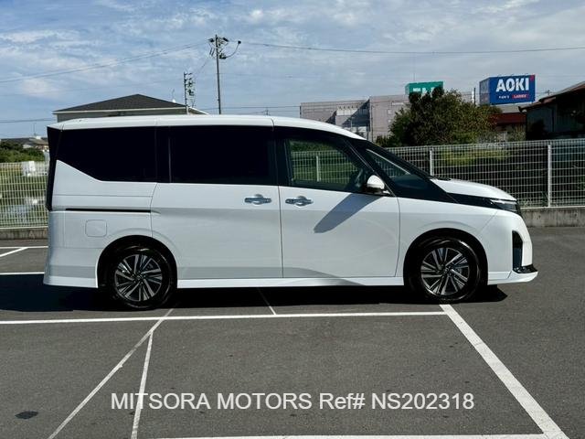 2023 NISSAN SERENA E-POWER HIGHWAY STAR V