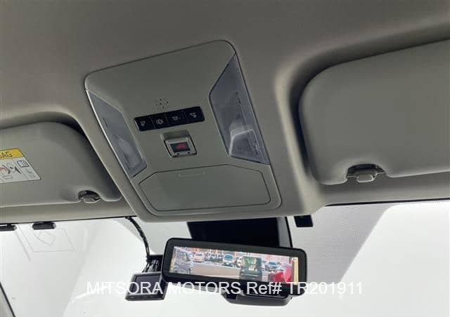 
								2019 TOYOTA RAV4 full									