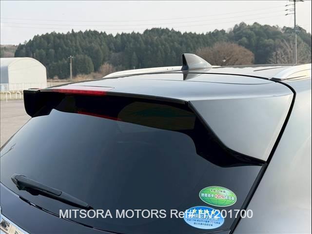 
								2017 HONDA VEZEL HYBRID Z full									