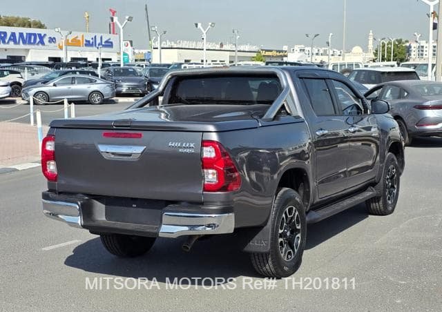 
								2018 TOYOTA HILUX full									