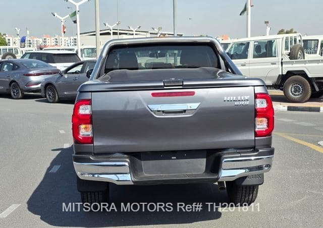 
								2018 TOYOTA HILUX full									